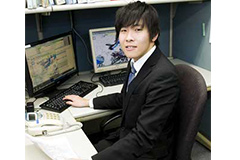 日本コンピュータ専門学校 インタビュー1